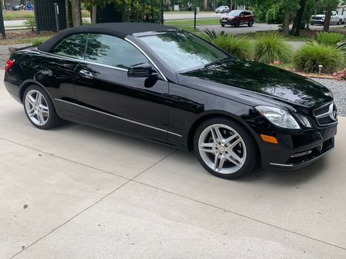 Used 2013 Mercedes-Benz E 350 Cabriolet image 2