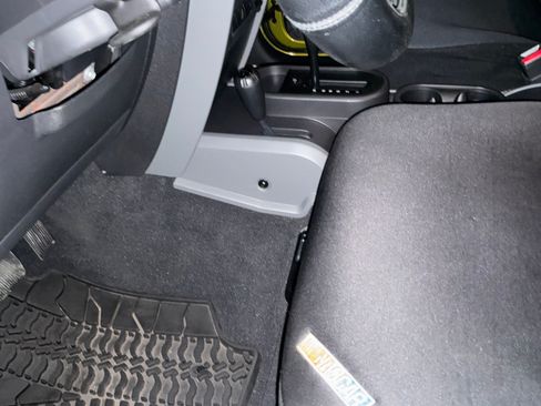 Used 2007 Jeep Wrangler X AWD/4WD image 15