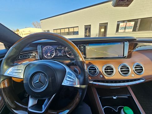 Used 2016 Mercedes-Benz S 63 AMG 4MATIC Coupe image 2