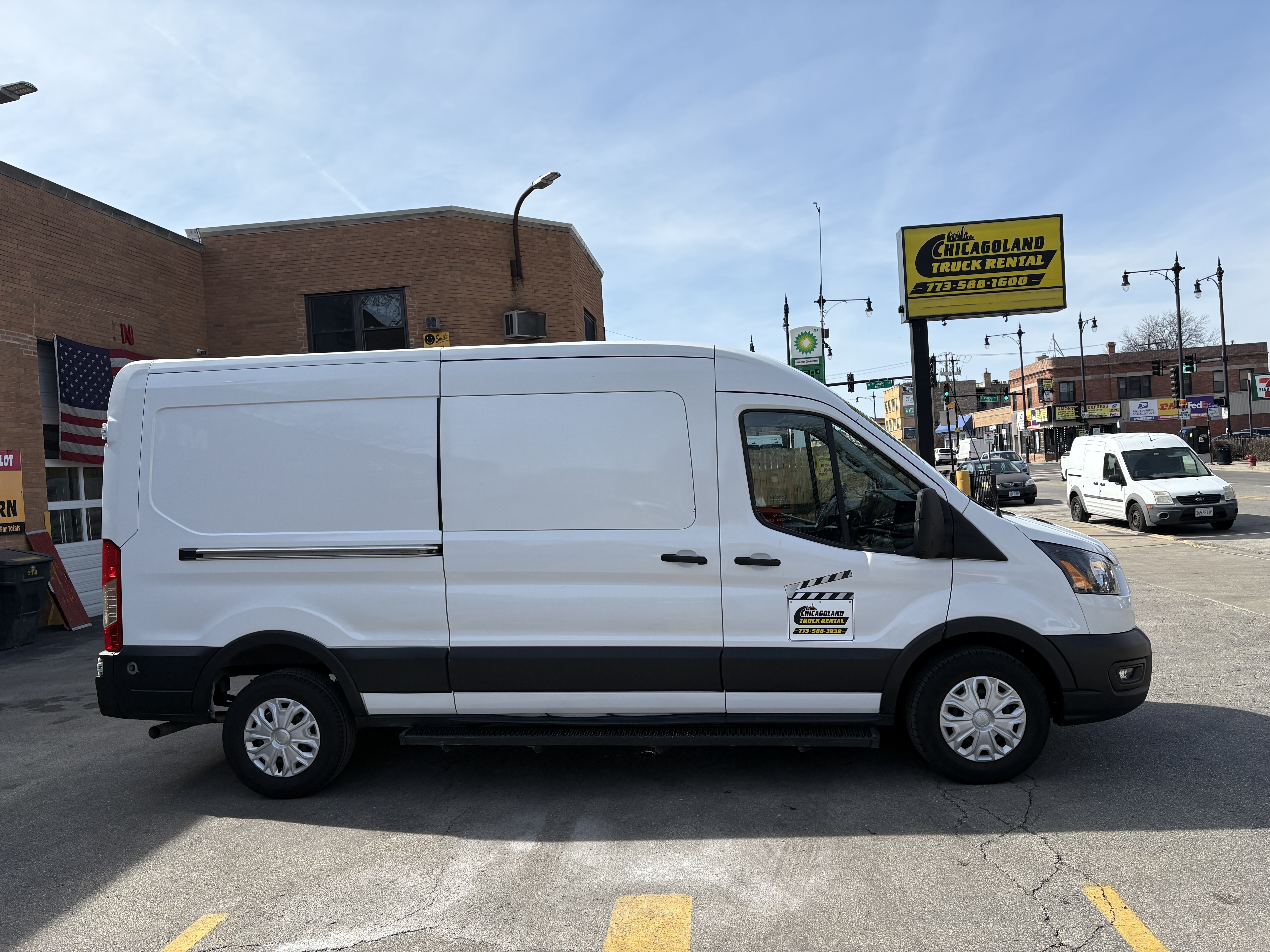 Used 2020 Ford Transit 250 Medium Roof w/ Load Area Protection Package RWD image 4