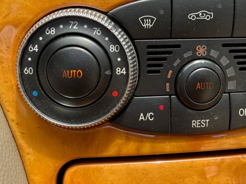 Used 2007 Mercedes-Benz SL 550 image 20