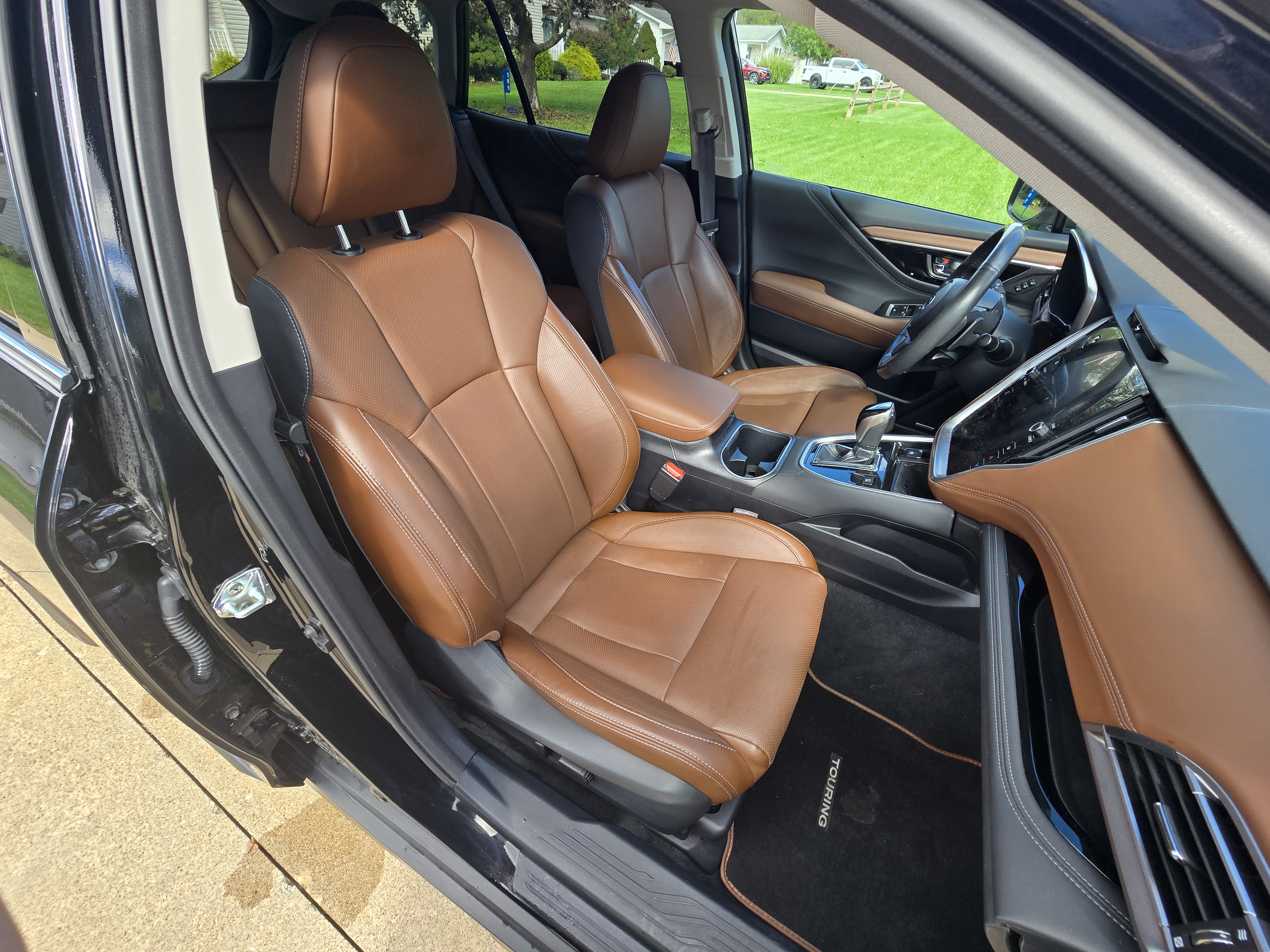 Used 2024 Subaru Outback Touring XT AWD/4WD image 18
