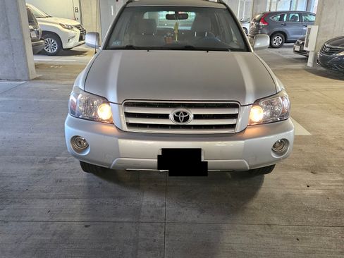 Used 2007 Toyota Highlander 4WD image 2