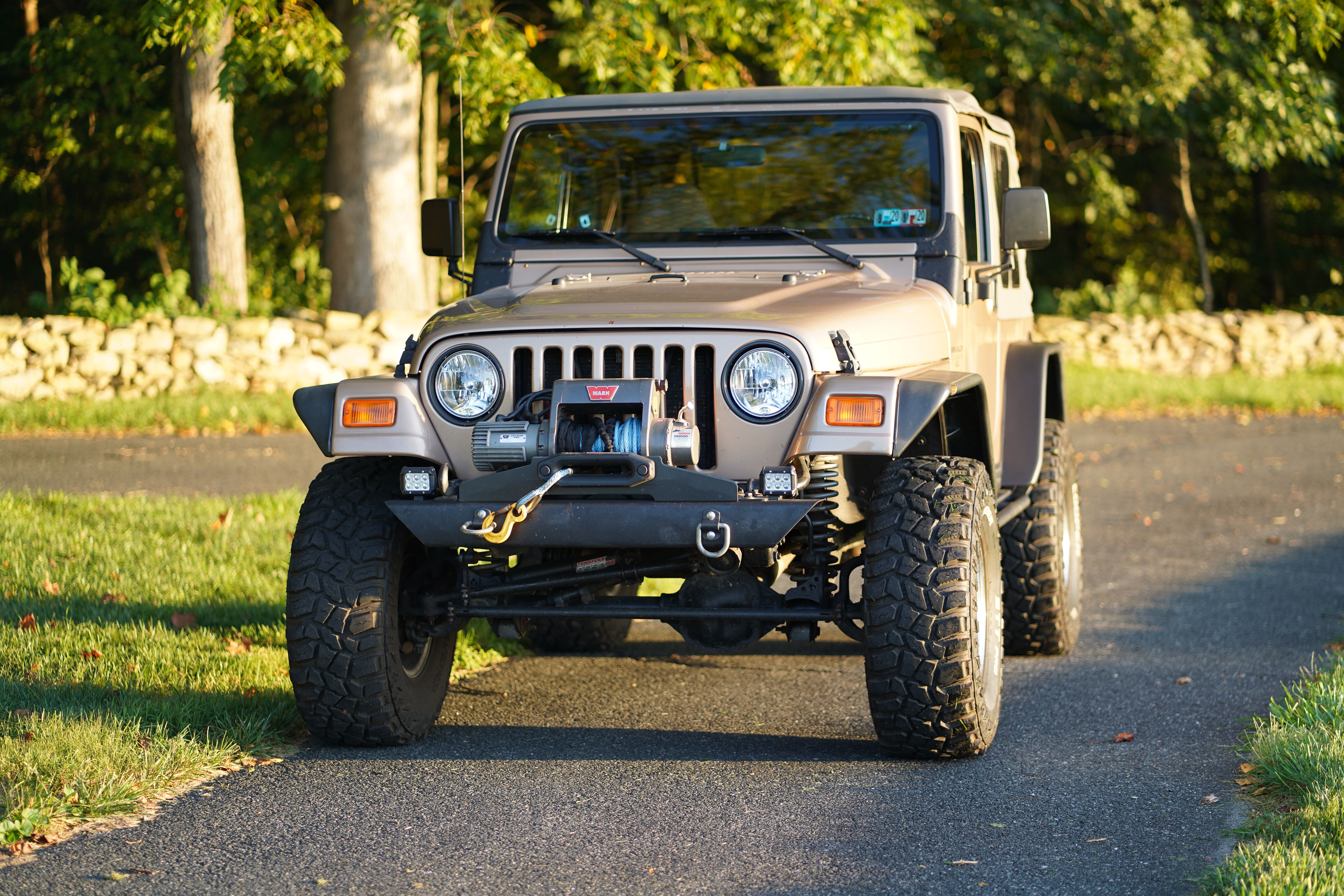 Used 2000 Jeep Wrangler Sport AWD/4WD image 9