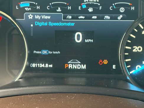 Used 2019 Ford F150 King Ranch w/ Equipment Group 601A Luxury AWD/4WD image 9
