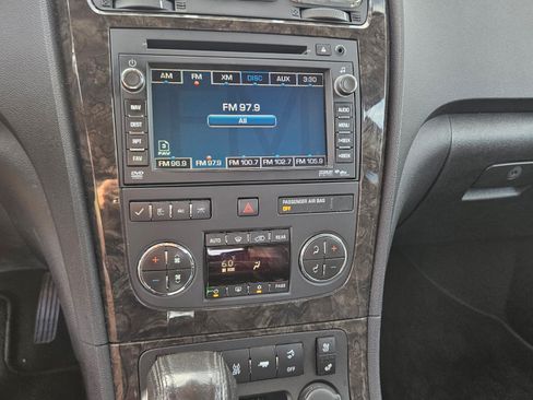 Used 2012 GMC Acadia Denali image 8