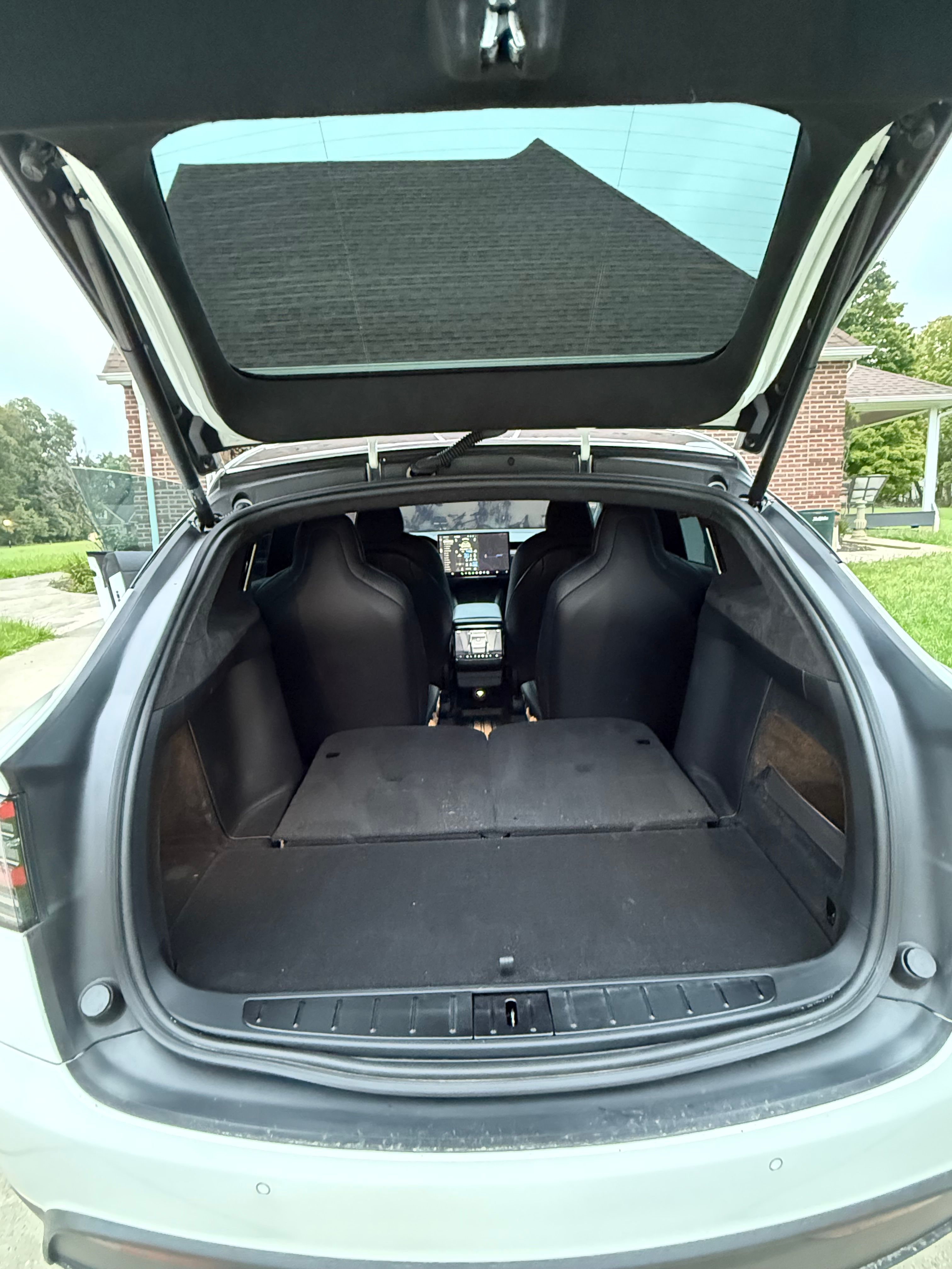 Used 2023 Tesla Model X AWD/4WD image 6