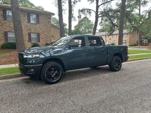 Used 2025 RAM 1500 Classic Warlock AWD/4WD image 9