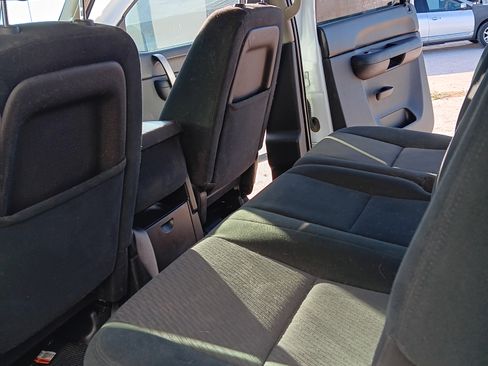 Used 2011 Chevrolet Silverado 3500 LT image 8