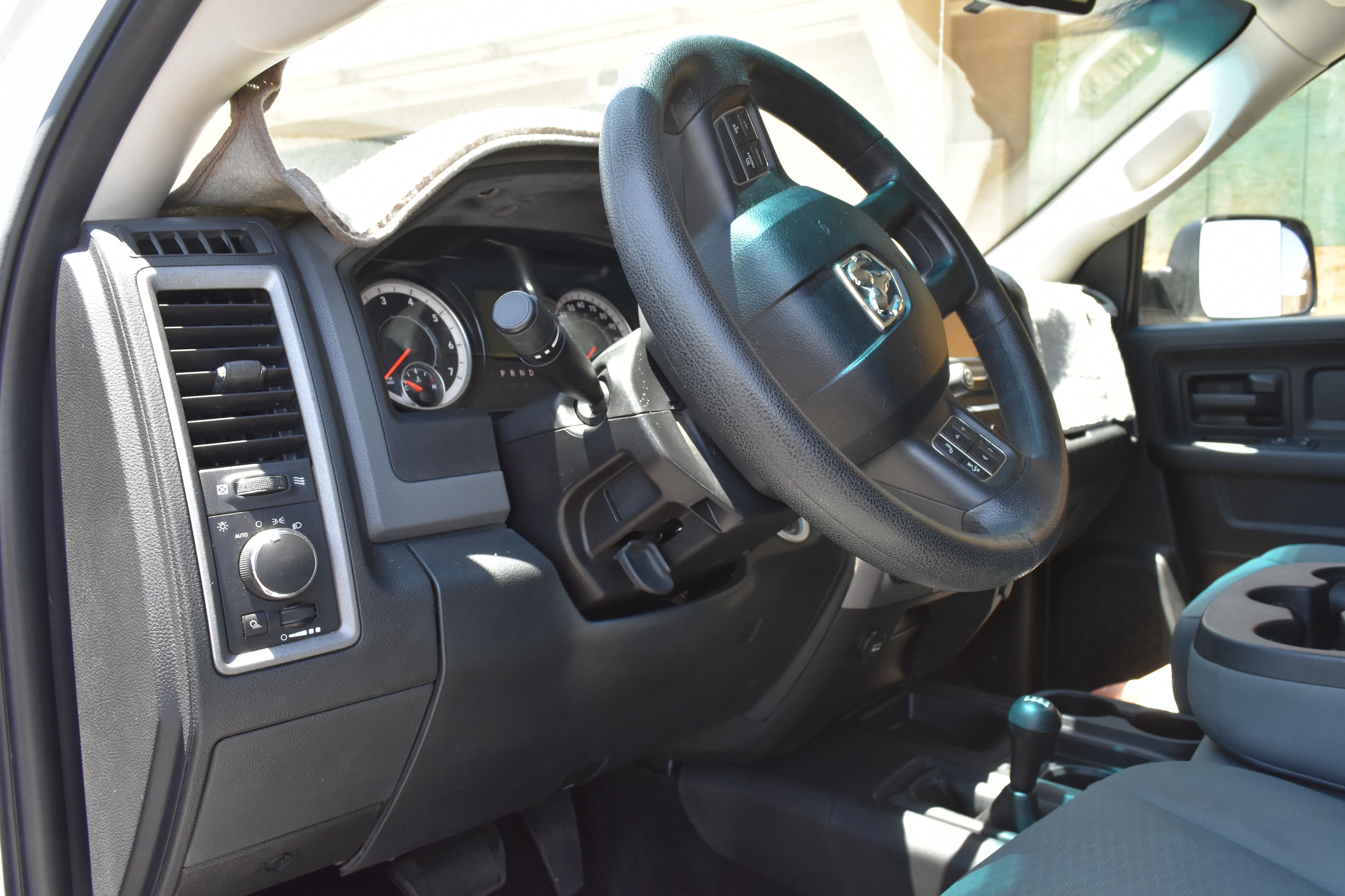 Used 2016 RAM 2500 Tradesman w/ Chrome Appearance Group AWD/4WD image 6