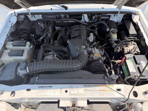 Used 1999 Ford Ranger XLT AWD/4WD image 10