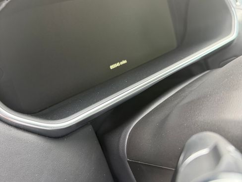 Used 2017 Land Rover Range Rover HSE image 14