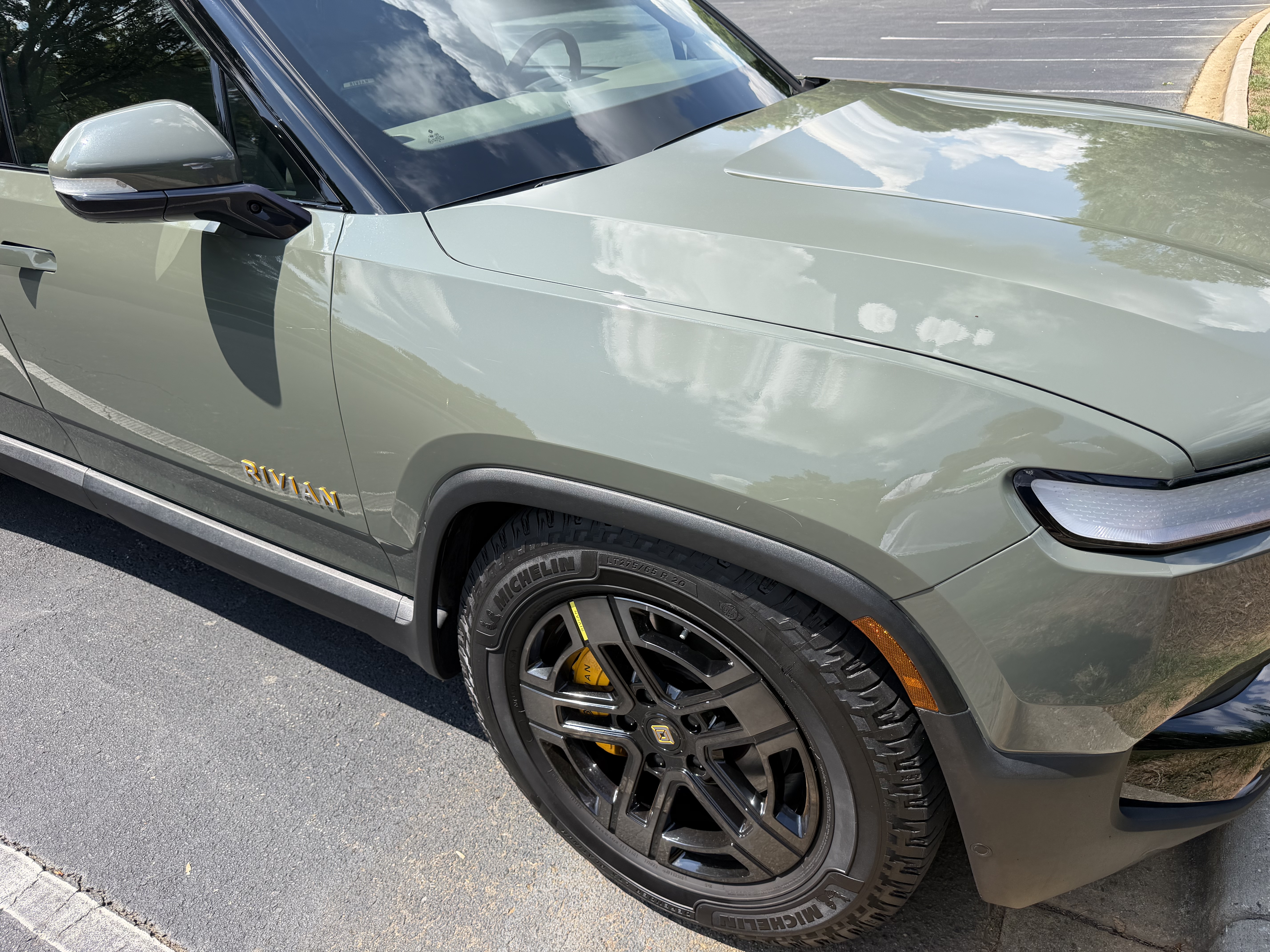 Used 2022 Rivian R1T Launch Edition AWD/4WD image 26