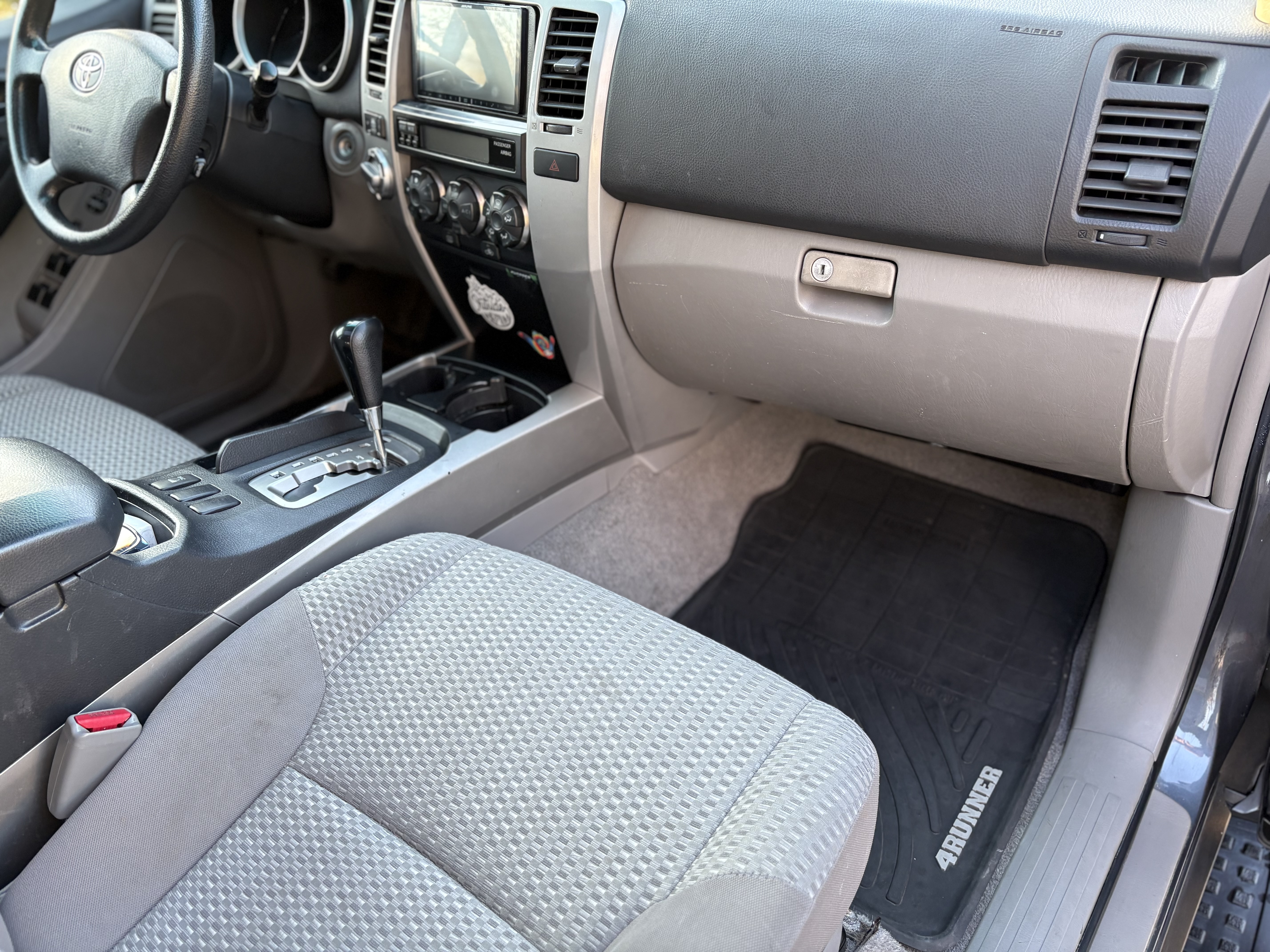 Used 2007 Toyota 4Runner Sport AWD/4WD image 10