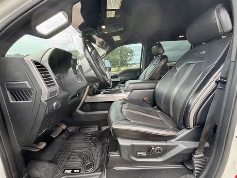 Used 2020 Ford F350 Platinum AWD/4WD image 13