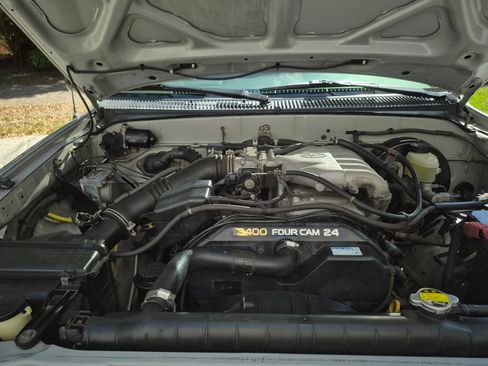 Used 2004 Toyota Tacoma PreRunner image 21