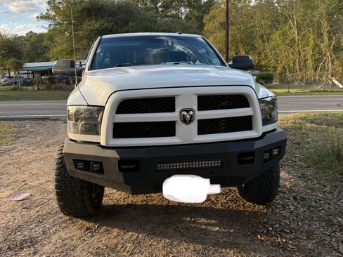 Used 2014 RAM 2500 Tradesman w/ Chrome Appearance Group image 5