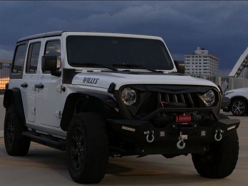 Used 2021 Jeep Wrangler Unlimited Sport AWD/4WD image 19