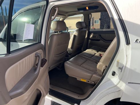 Used 2004 Toyota Sequoia Limited image 13