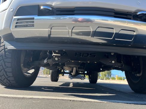 Used 2023 Chevrolet Silverado 1500 High Country w/ High Country Premium Package image 17