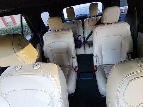 Used 2017 Ford Explorer Limited w/ Equipment Group 301A image 22