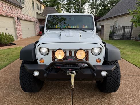 Used 2017 Jeep Wrangler Unlimited Sport w/ Quick Order Package 24S AWD/4WD image 4