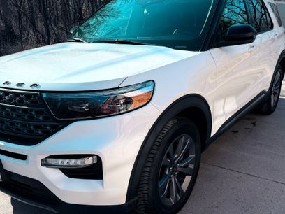 Used 2022 Ford Explorer XLT w/ Equipment Group 202A