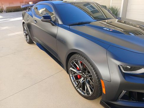 Used 2024 Chevrolet Camaro ZL1 image 2