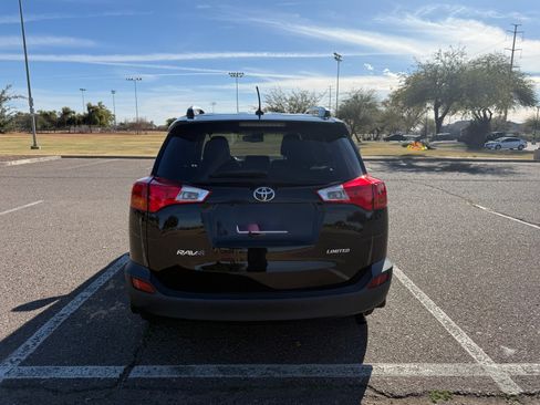 Used 2015 Toyota RAV4 Limited image 9