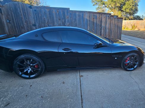 Used 2013 Maserati GranTurismo MC image 5