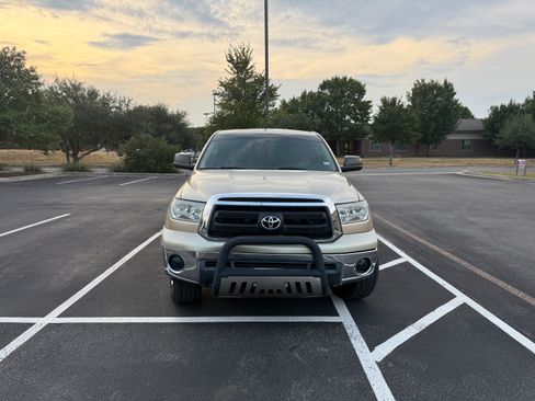 Used 2010 Toyota Tundra SR5 image 4