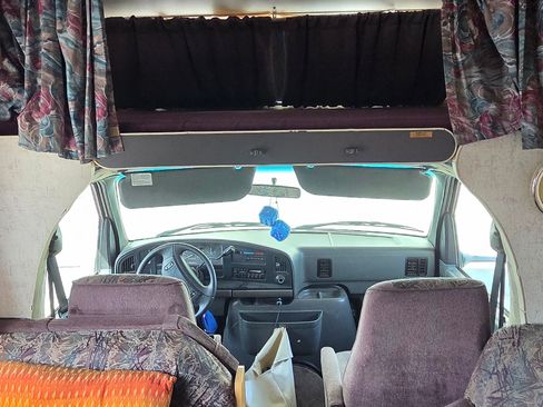 Used 1993 Ford E-350 and Econoline 350 image 5