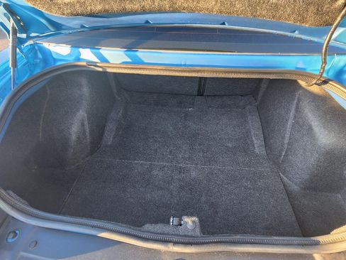 Used 2015 Dodge Challenger R/T Plus image 32