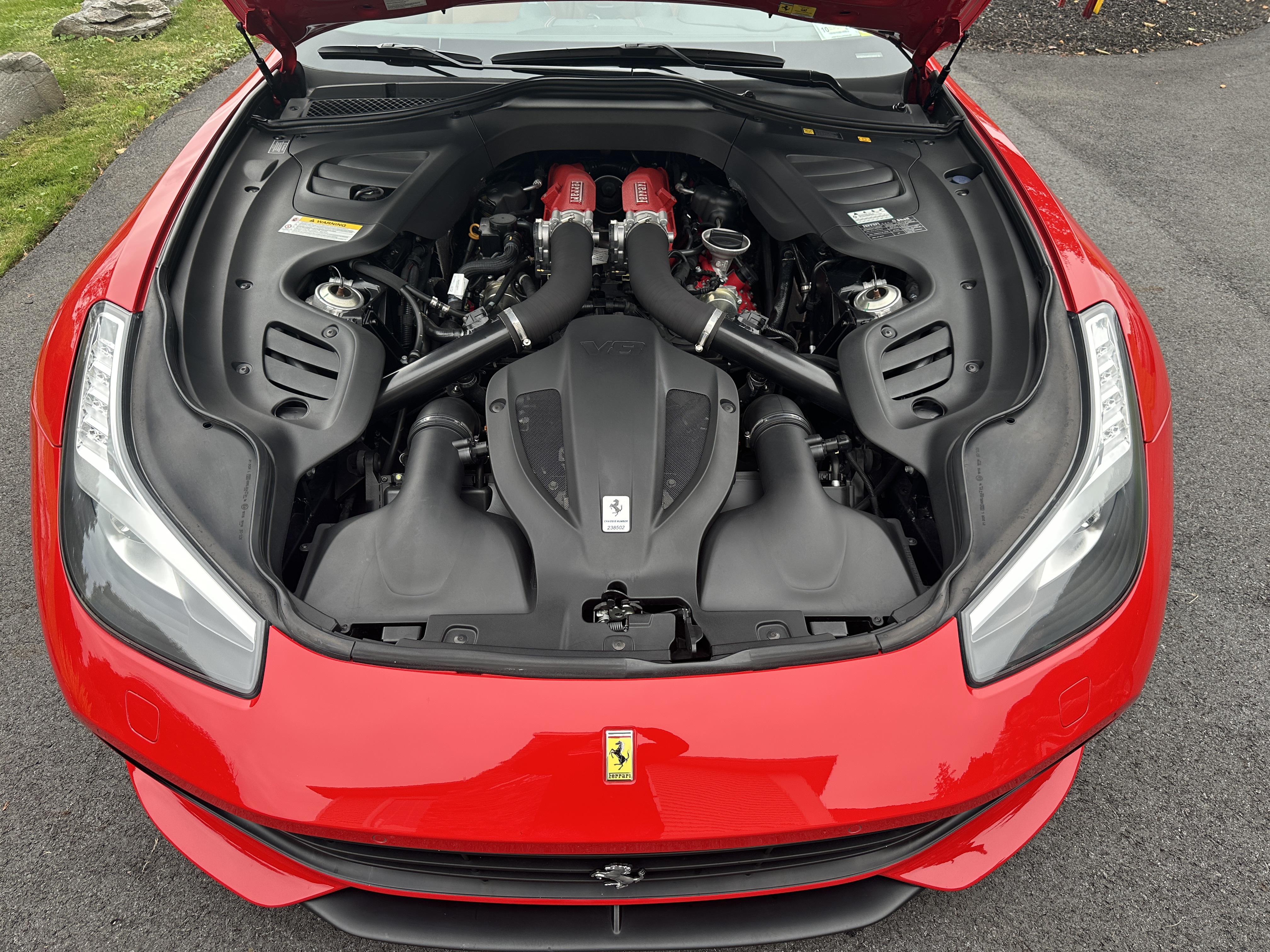 Used 2019 Ferrari GTC4Lusso T RWD image 23