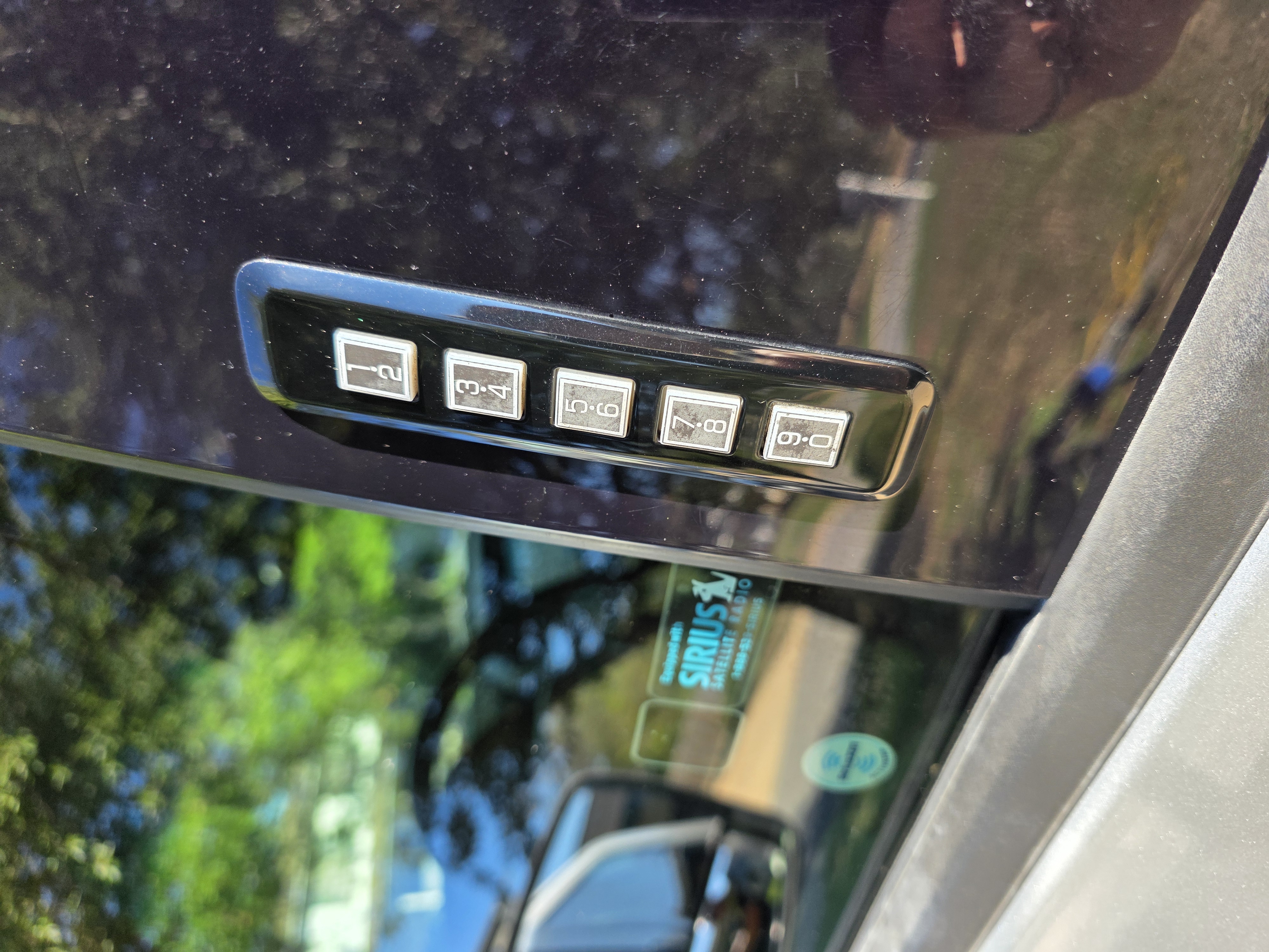 Used 2016 Ford F150 Lariat AWD/4WD image 10