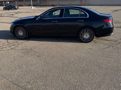 Used 2025 Mercedes-Benz C 300 4MATIC Sedan image 1