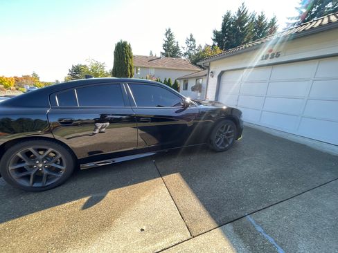 Used 2023 Dodge Charger R/T w/ Plus Group image 6