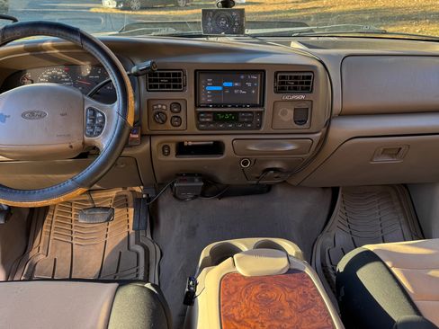 Used 2002 Ford Excursion Limited image 11