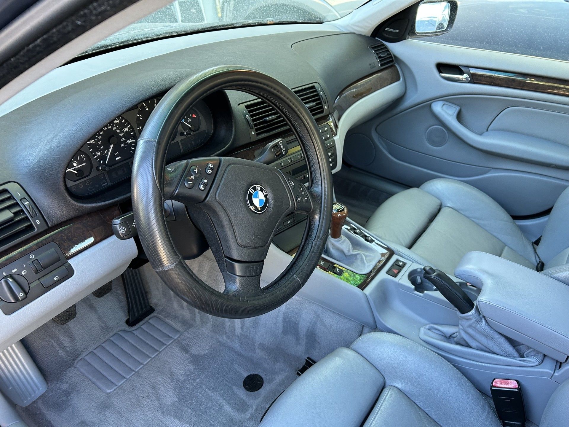 Used 1999 BMW 328i Sedan RWD image 11