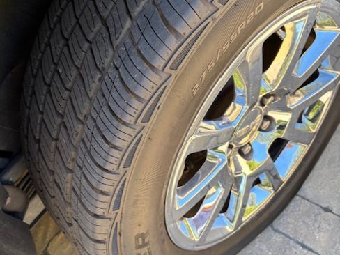 Used 2017 GMC Yukon Denali w/ Open Road Package image 8