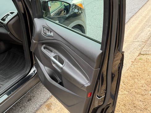 Used 2013 Ford Escape Titanium w/ Parking Technology Pkg image 13