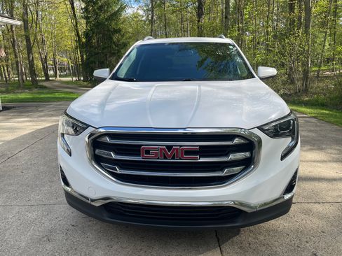 Used 2018 GMC Terrain SLT w/ Preferred Package AWD/4WD image 2