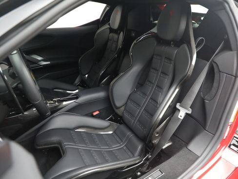 Used 2022 Ferrari SF90 Stradale AWD/4WD image 11