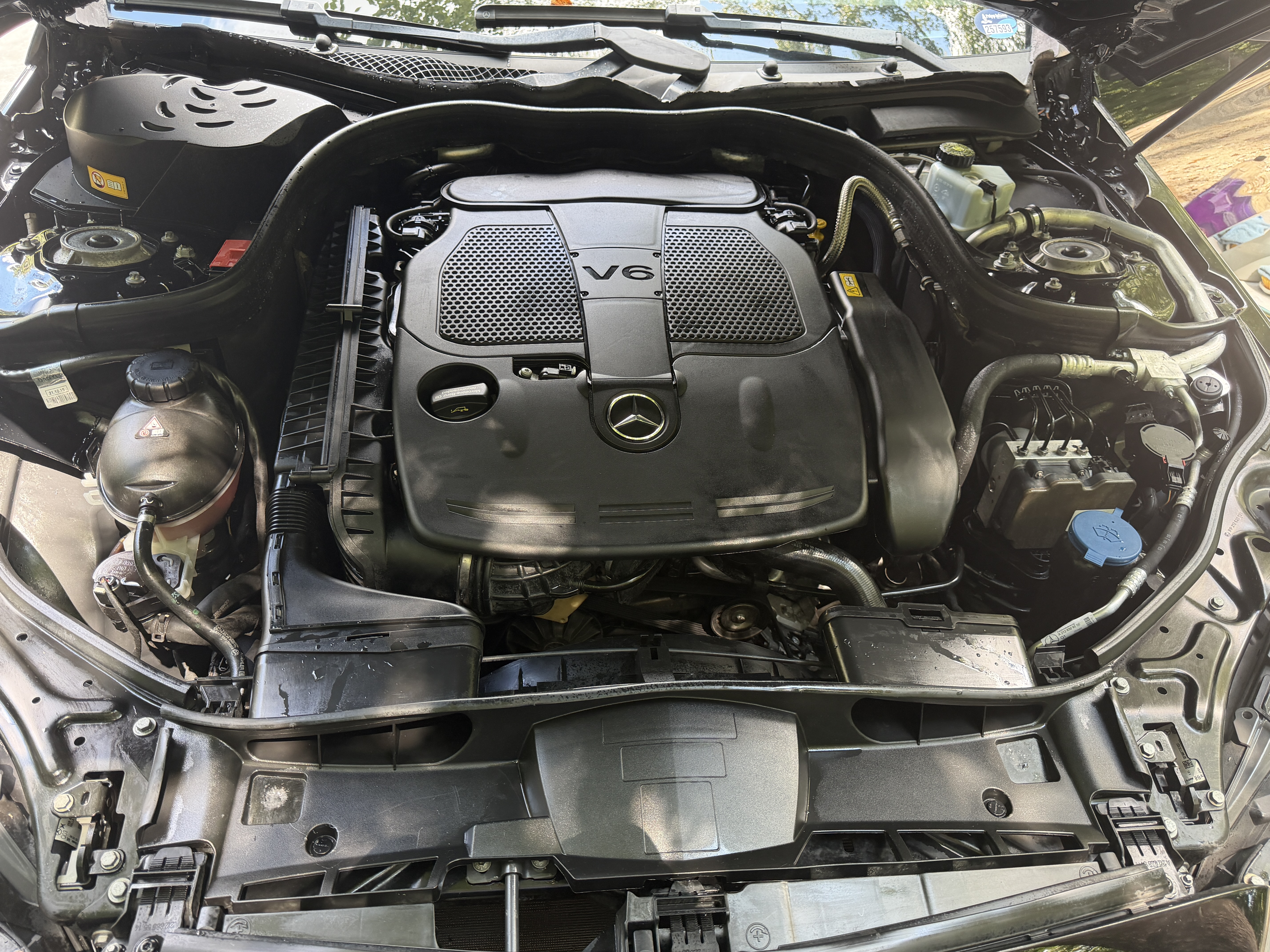 Used 2016 Mercedes-Benz E 350 Sedan image 14
