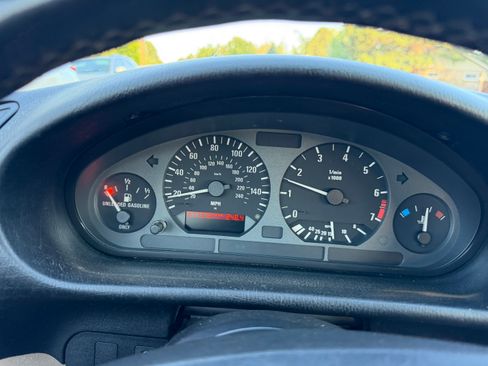 Used 1997 BMW 328iS Coupe RWD image 12