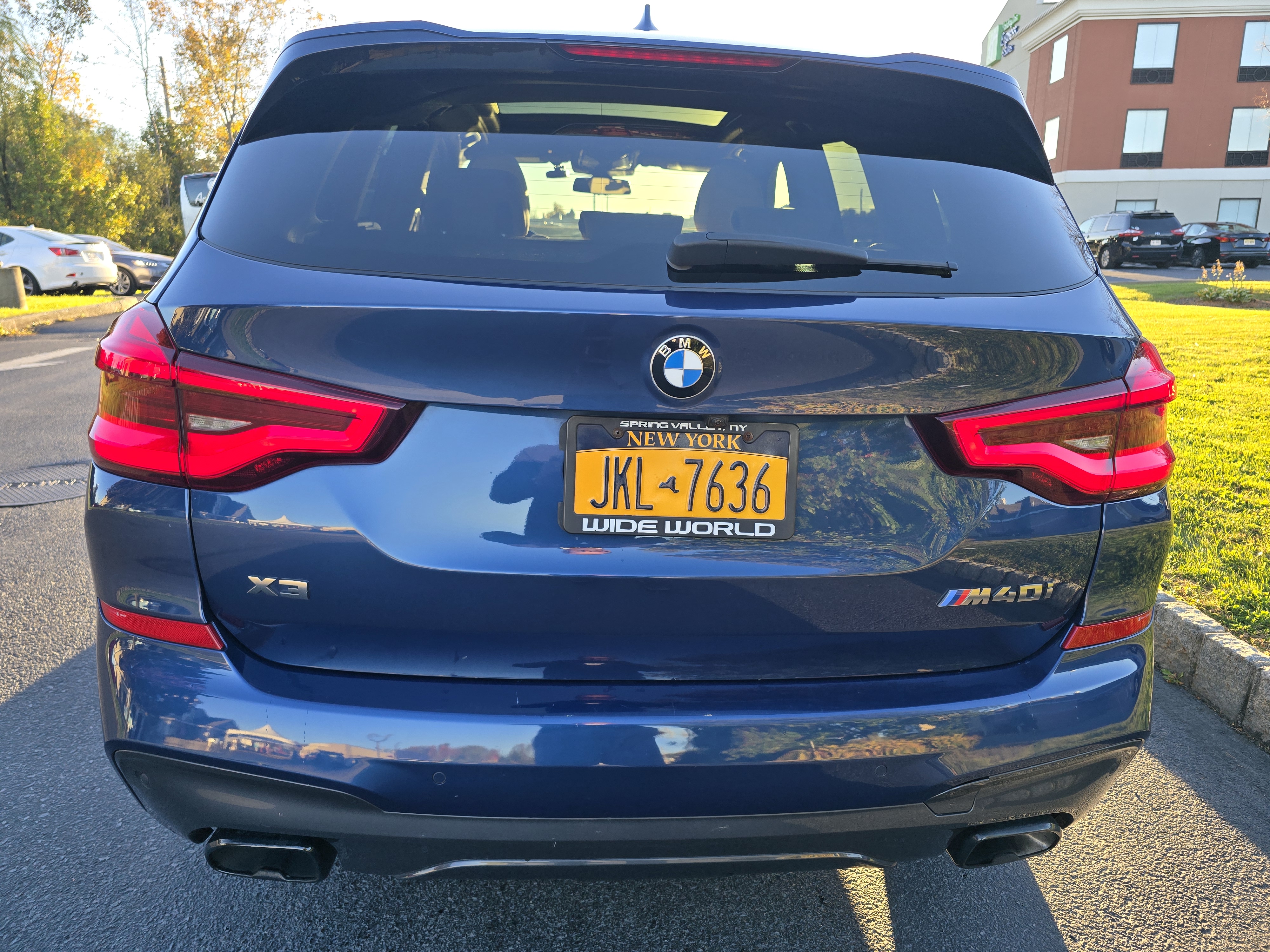 Used 2019 BMW X3 M40i w/ Parking Assistance Package AWD/4WD image 11