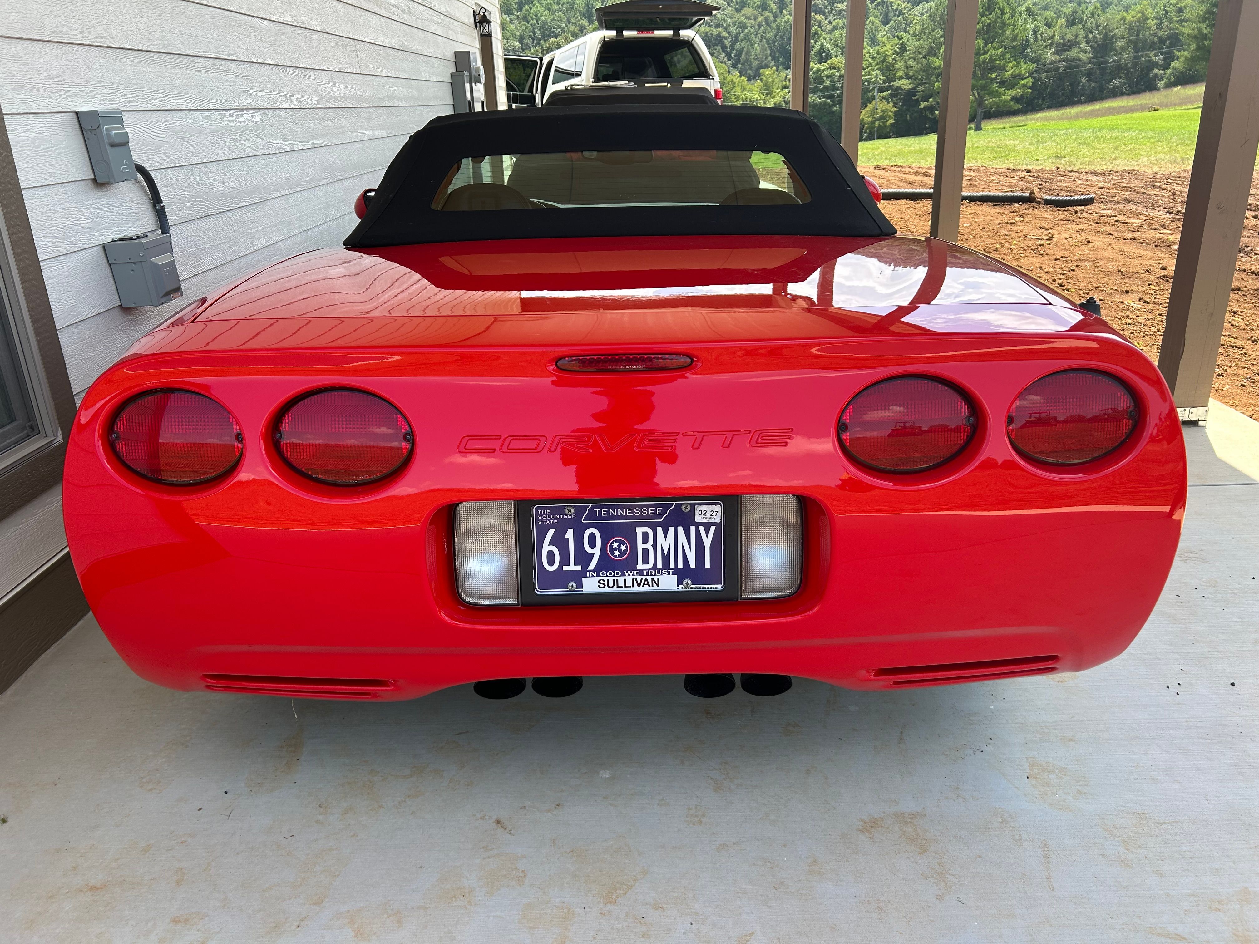 Used 1998 Chevrolet Corvette Convertible w/ Memory Pkg RWD image 20