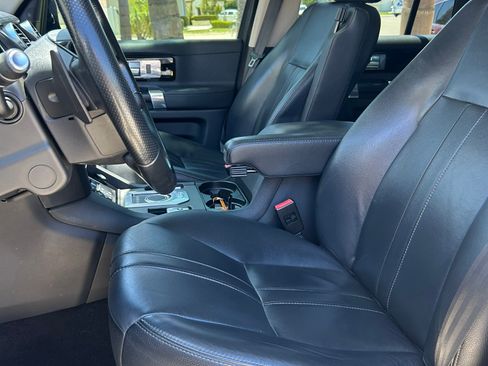 Used 2015 Land Rover LR4 HSE AWD/4WD image 10