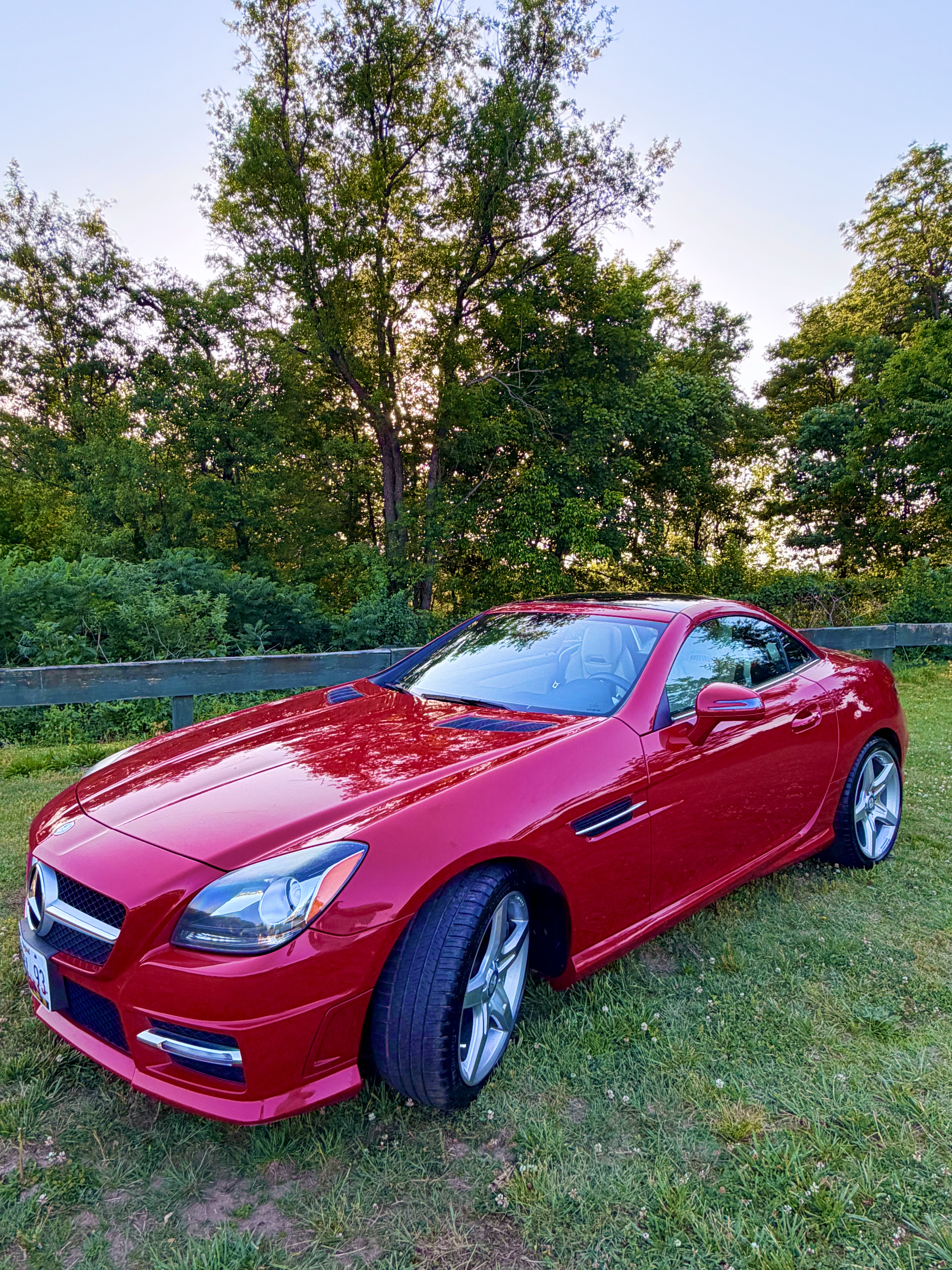 Used 2012 Mercedes-Benz SLK 350 image 1