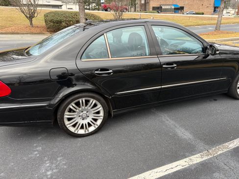 Used 2008 Mercedes-Benz E 350 Sedan image 5